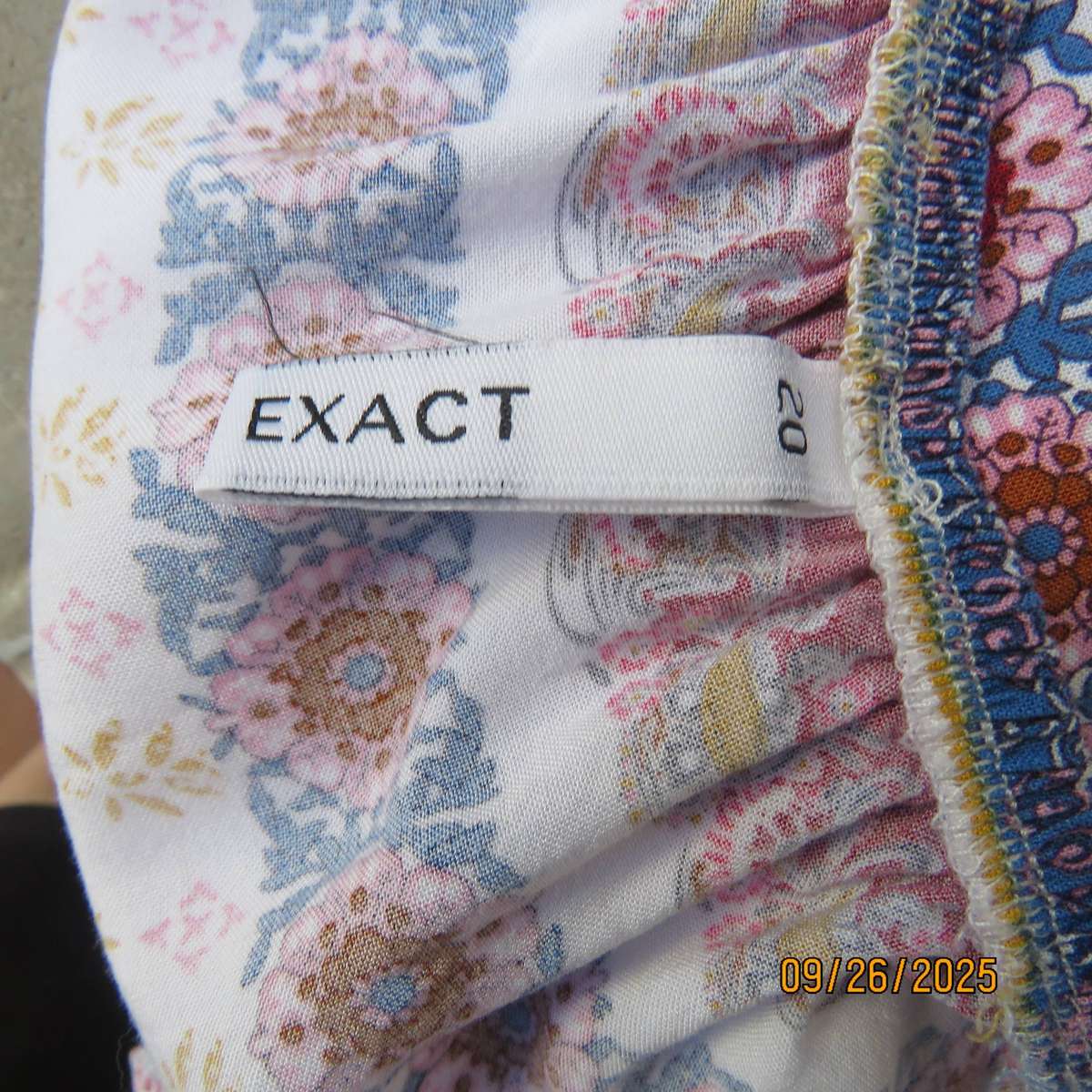 EXACT white viscose with blue-red flowers and horizontal lines. Size 42.