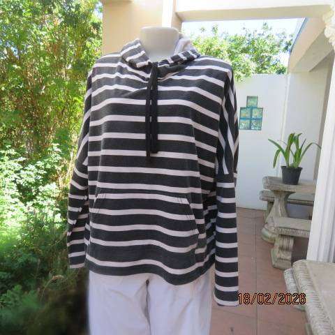 Active mottle black and cream horizontal striped long sleeve hooded top with drawstring, size 40-16