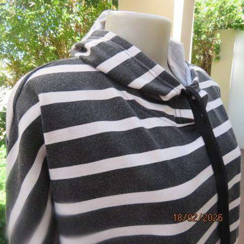 Active mottle black and cream horizontal striped long sleeve hooded top with drawstring, size 40-16