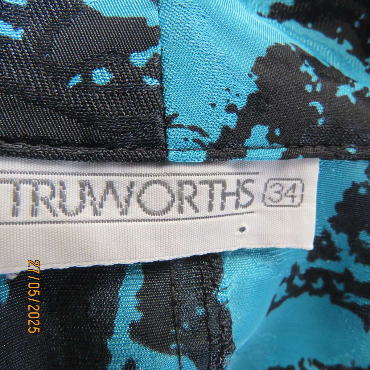 TRUWORTHS peplum style jade-black size 34 dress in embossed polyester. Vintage late 80's