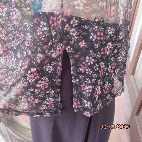 Black crinkled sheer polyester long raglan sleeve top with tiny pink and white floral print size 40