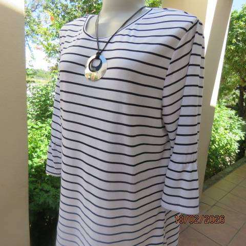 Striped slip-over top with bracelet length sleeves - Size 42-18