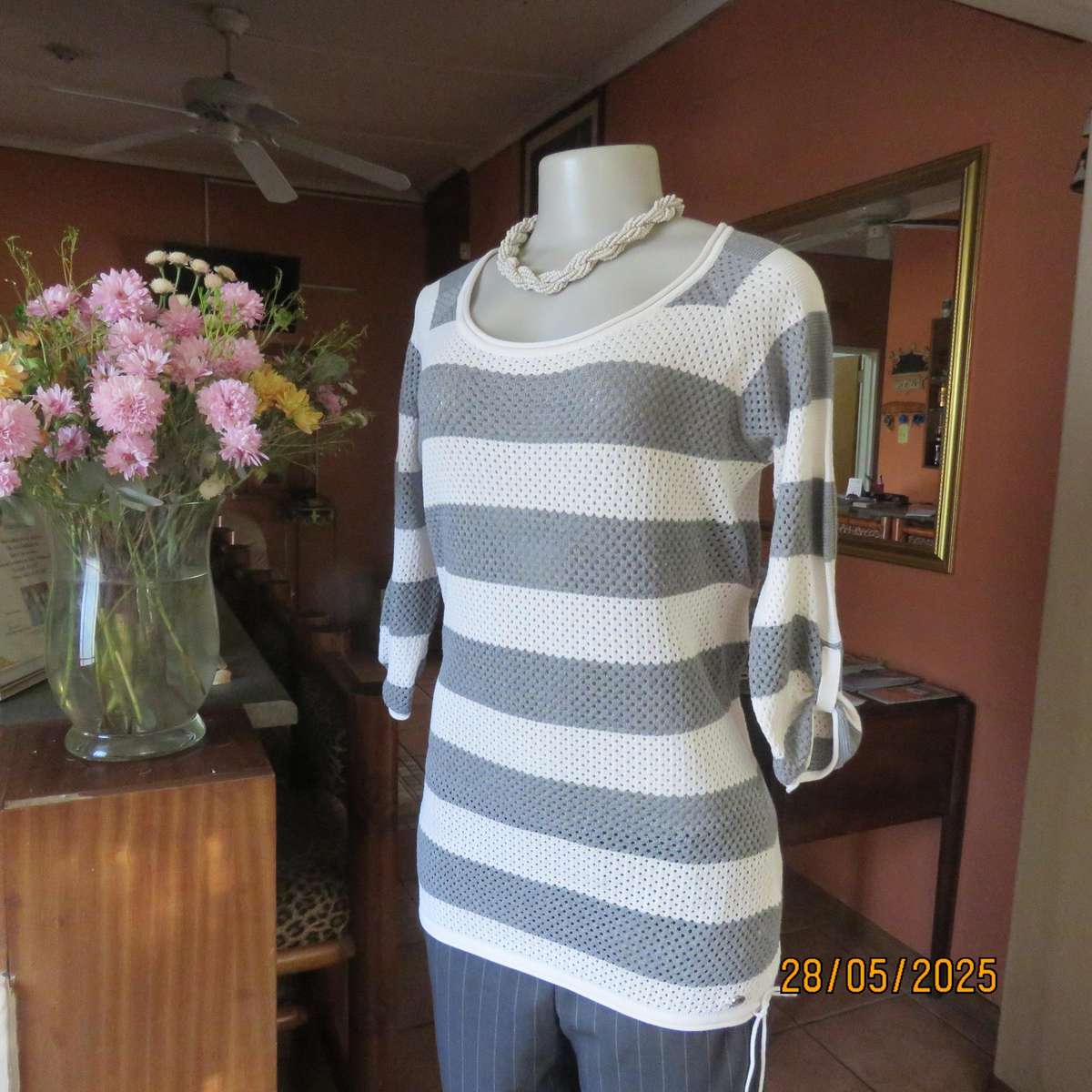 TRUWORTHS 100% cotton knit grey-white horizontal striped top. Size 34 to 36