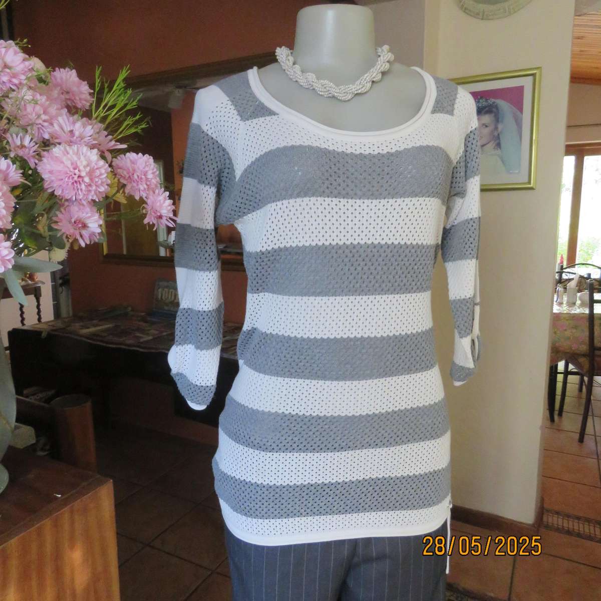 TRUWORTHS 100% cotton knit grey-white horizontal striped top. Size 34 to 36
