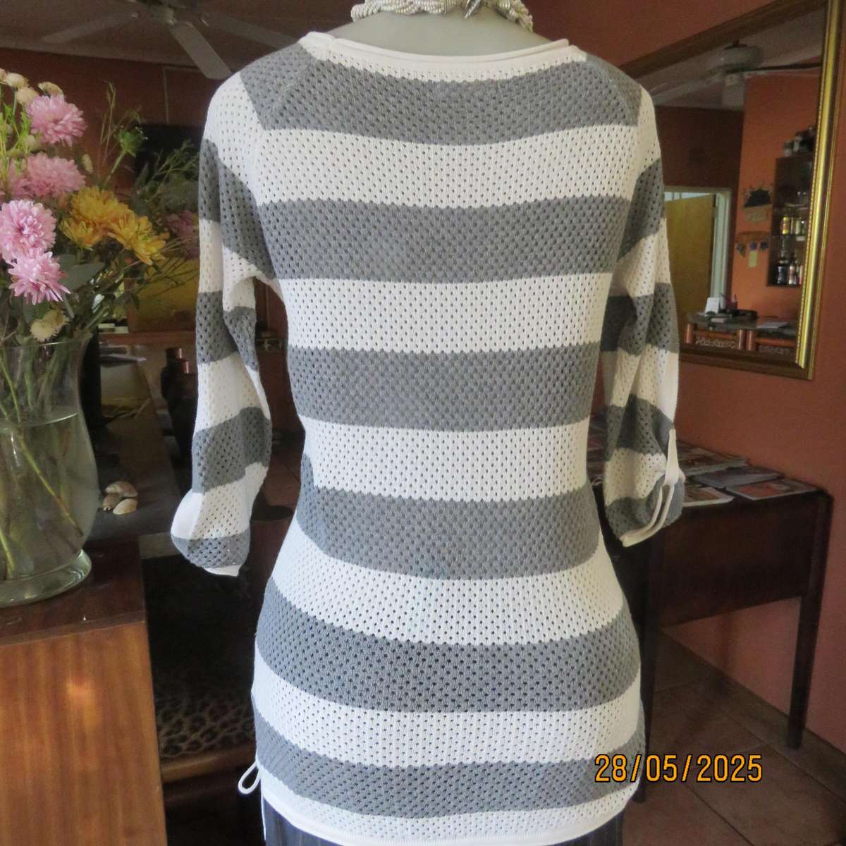 TRUWORTHS 100% cotton knit grey-white horizontal striped top. Size 34 to 36