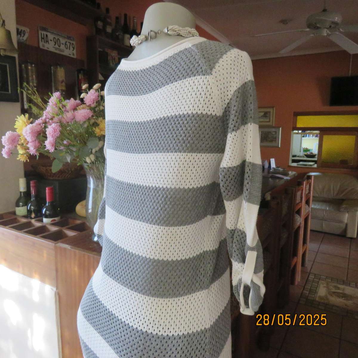 TRUWORTHS 100% cotton knit grey-white horizontal striped top. Size 34 to 36