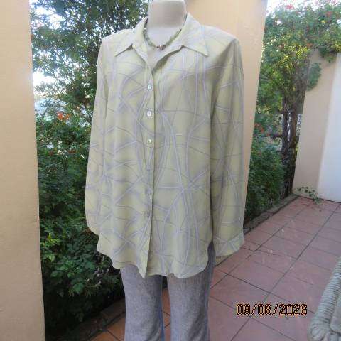 DONNA CLAIRE mint green long sleeve shirt with grey-white graphic print, size 42