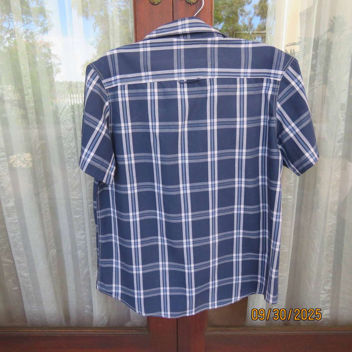 OAKRIDGE navy-blue and white check cotton short sleeve shirt. Size XXL