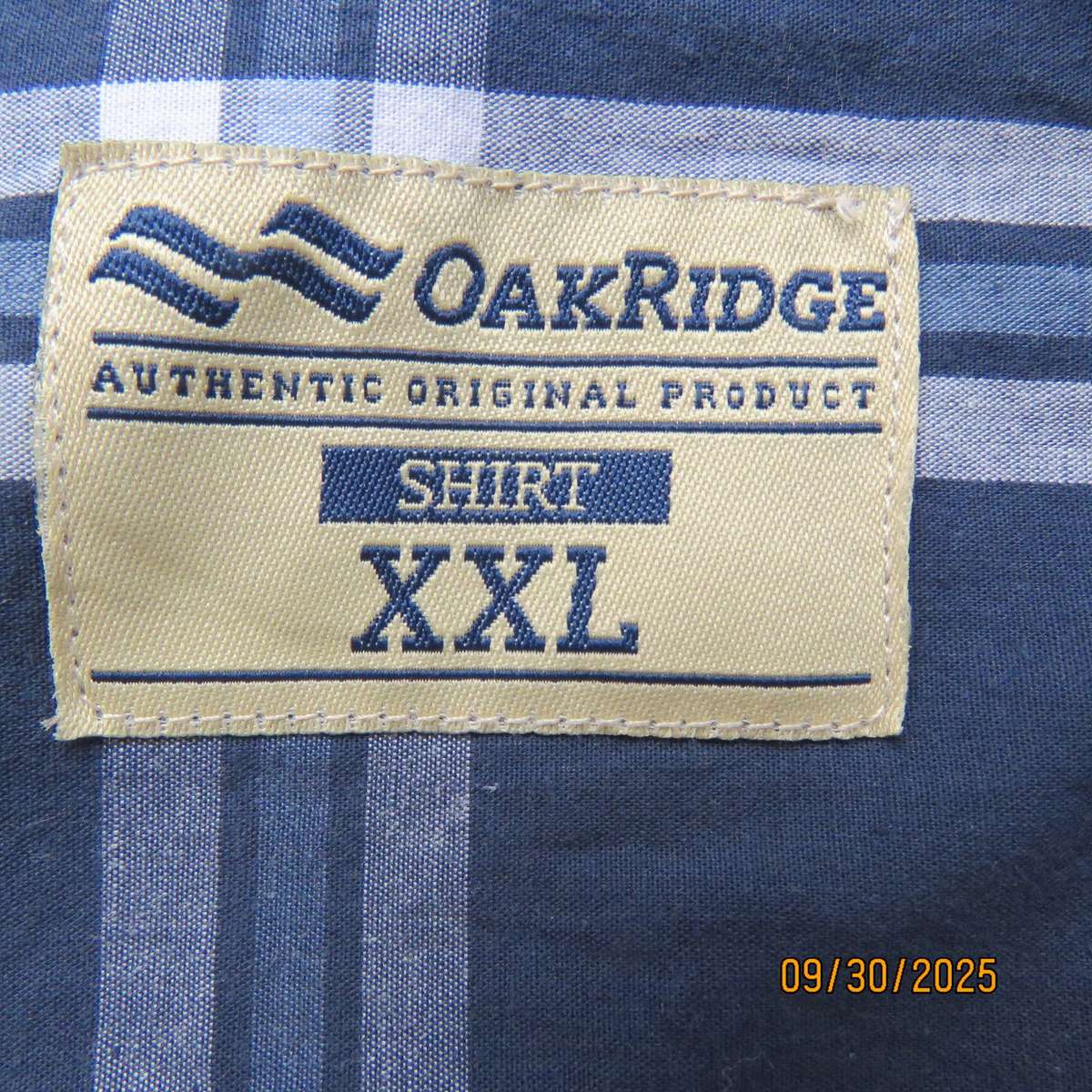 OAKRIDGE navy-blue and white check cotton short sleeve shirt. Size XXL