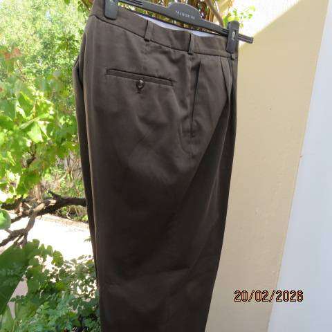 STATURE men's dark olive green polyester-viscose blend dress pants size 36