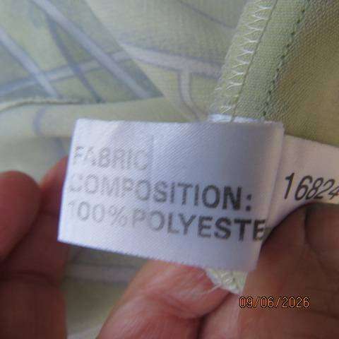 DONNA CLAIRE mint green long sleeve shirt with grey-white graphic print, size 42
