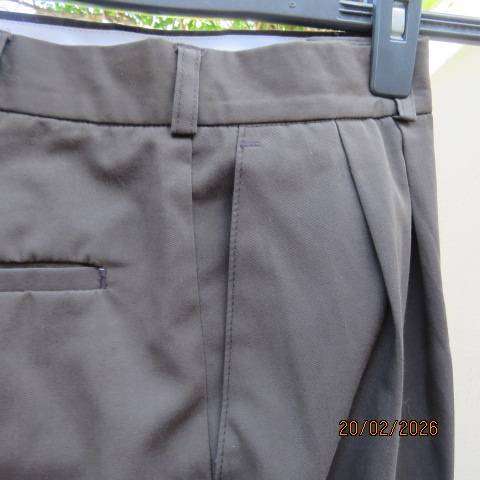 STATURE men's dark olive green polyester-viscose blend dress pants size 36