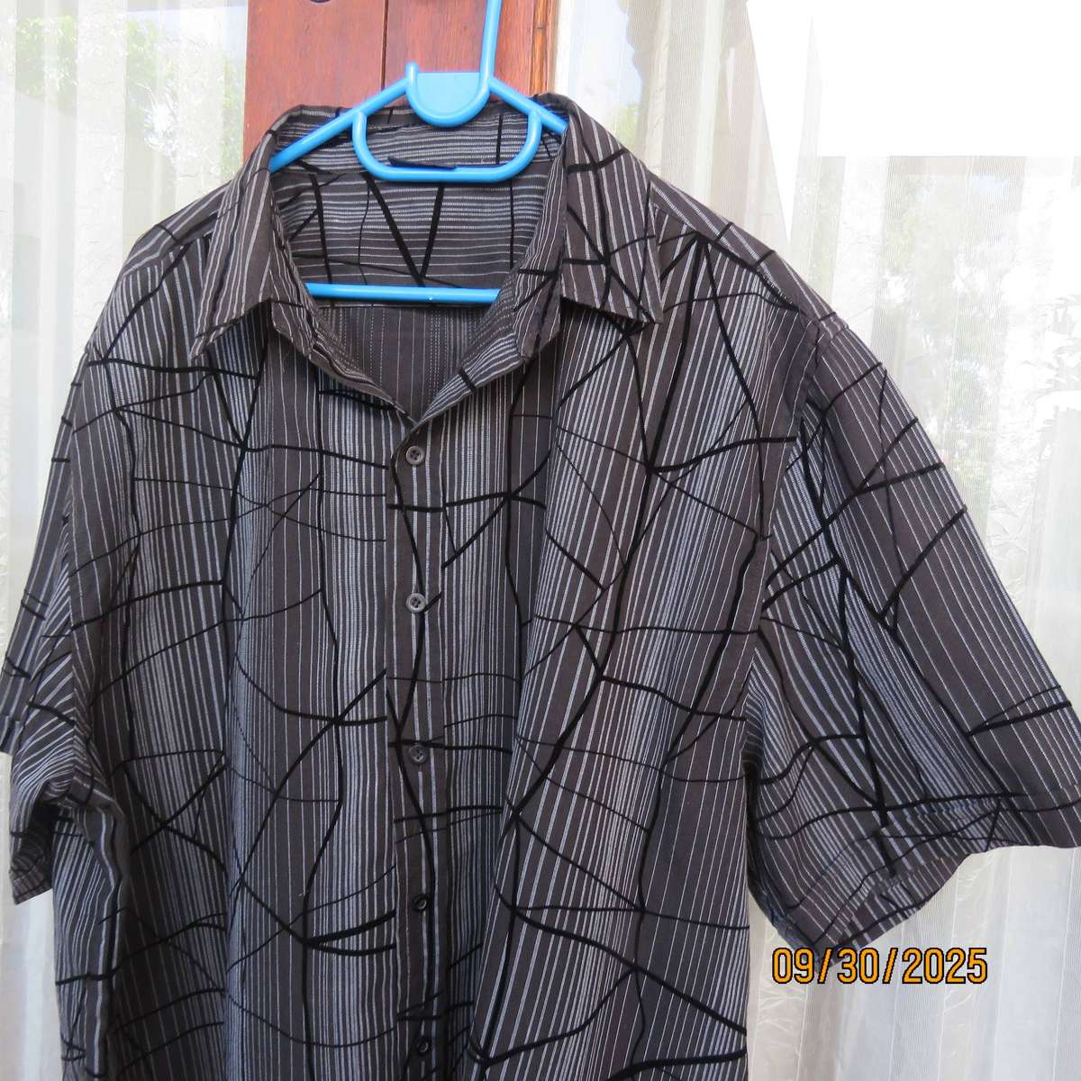 OCEAN ONE black polycotton short sleeve shirt with white stripes and black velvet lines, Size XXL