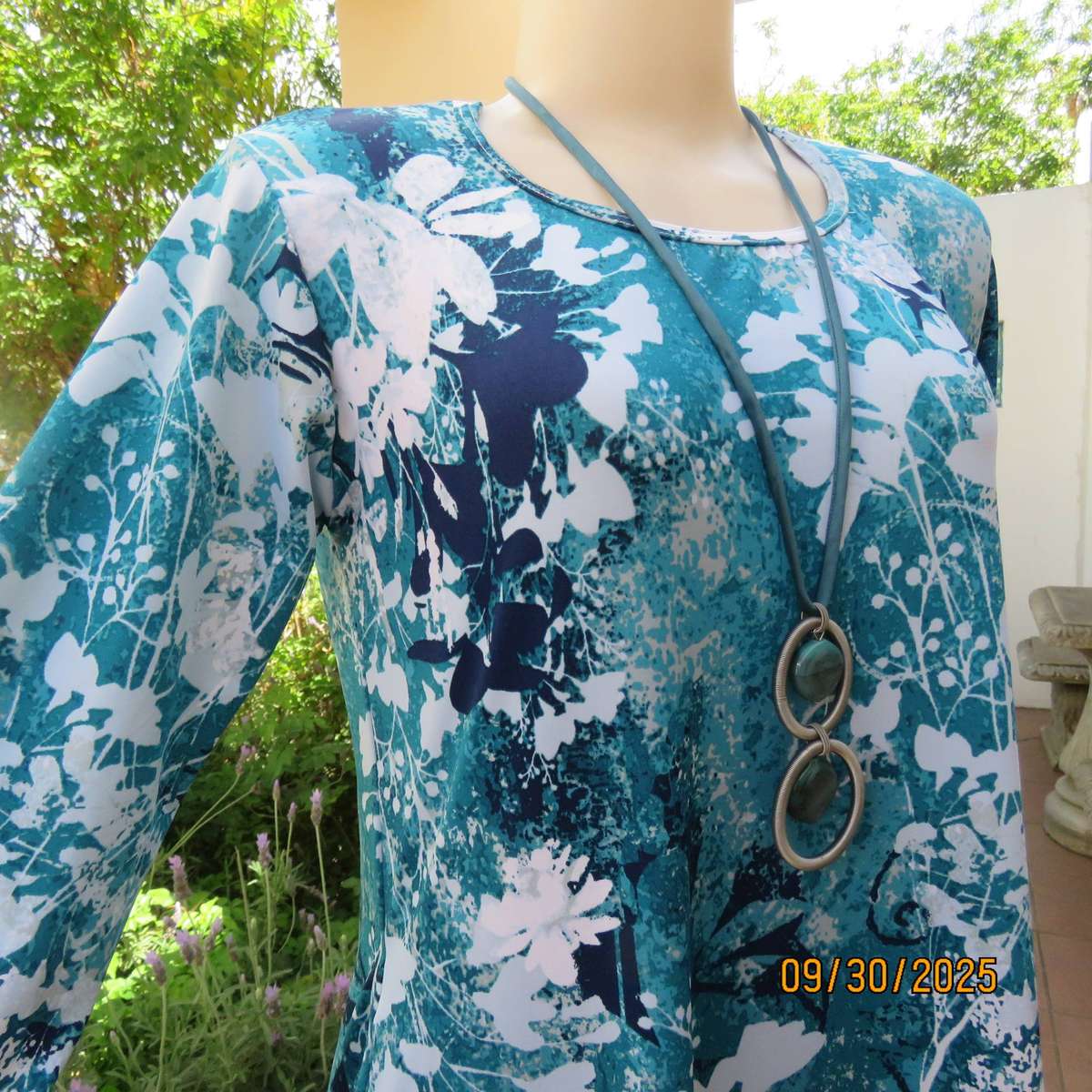 Jade-navy and white floral print long sleeve stretch maxi A-Line dress. Size 36-38.