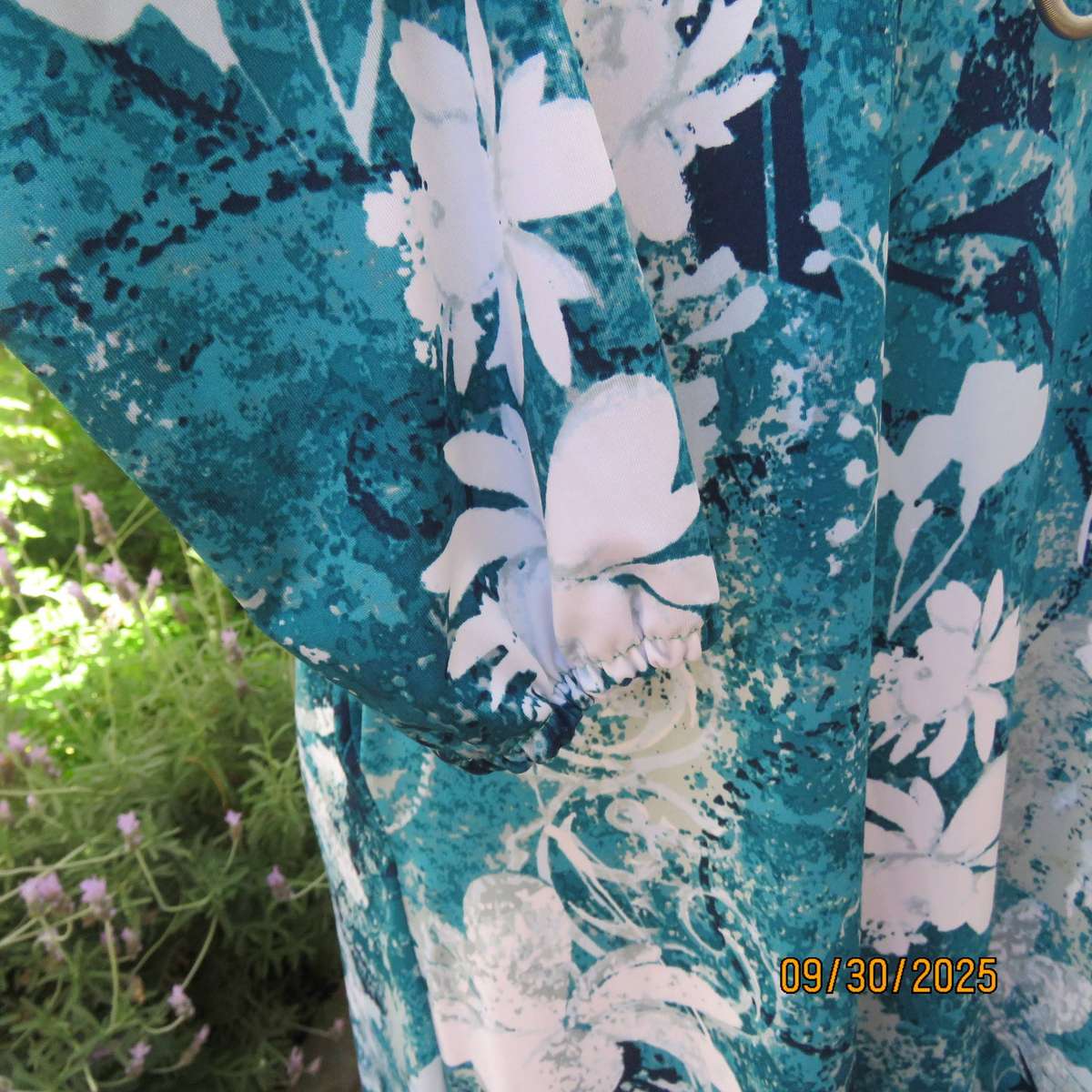 Jade-navy and white floral print long sleeve stretch maxi A-Line dress. Size 36-38.