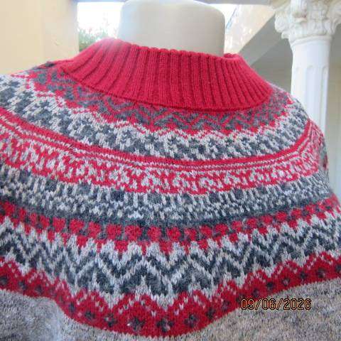 Fair Isle knit slip-over pullover mottled grey-beige with red collar, size 40