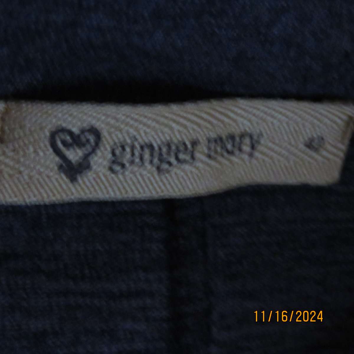 GINGER MARY mottled brown stretch polyester slip over crew neck dress. Size 42. As new condition.