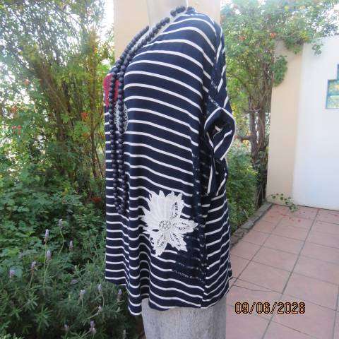 QUEENSPARK navy and white striped viscose stretch top richly decorated in size 46-48
