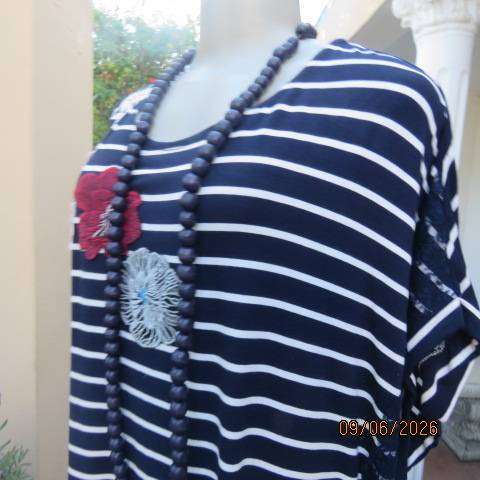 QUEENSPARK navy and white striped viscose stretch top richly decorated in size 46-48