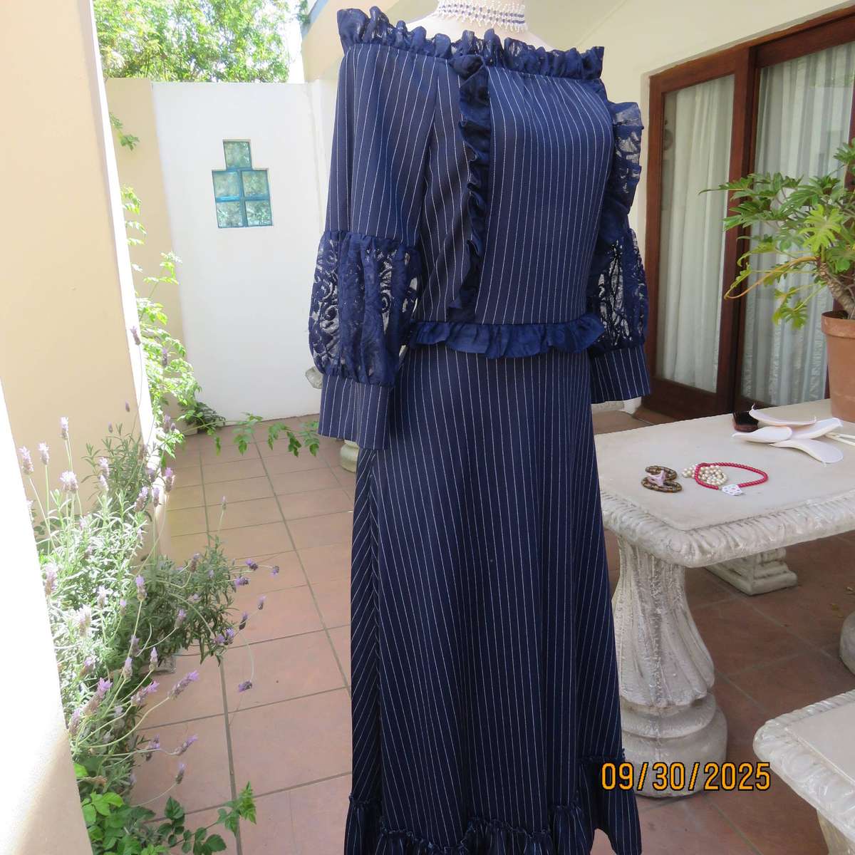 SHERELLE navy stretch polyester maxi dress with thin white stripes. Size 36