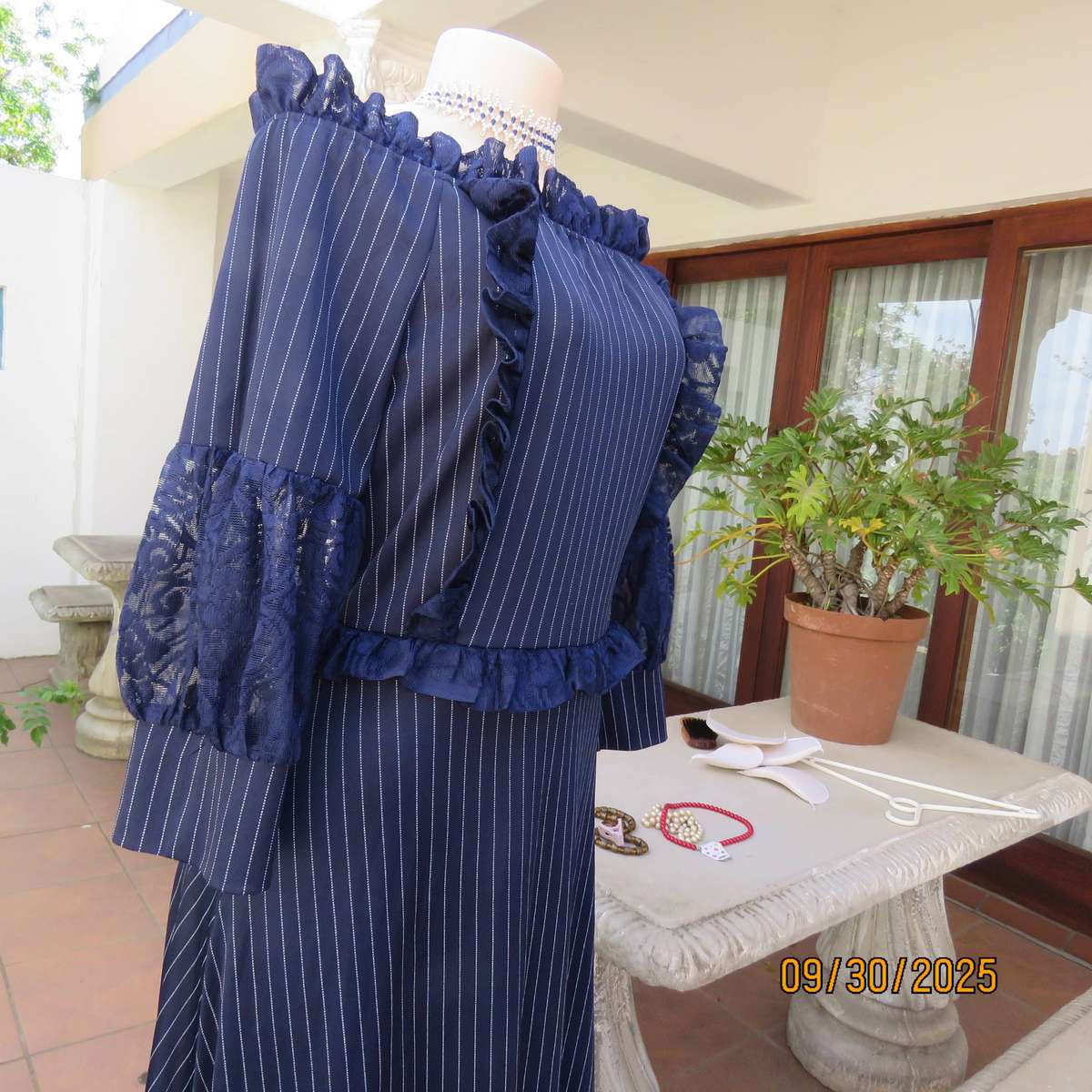 SHERELLE navy stretch polyester maxi dress with thin white stripes. Size 36
