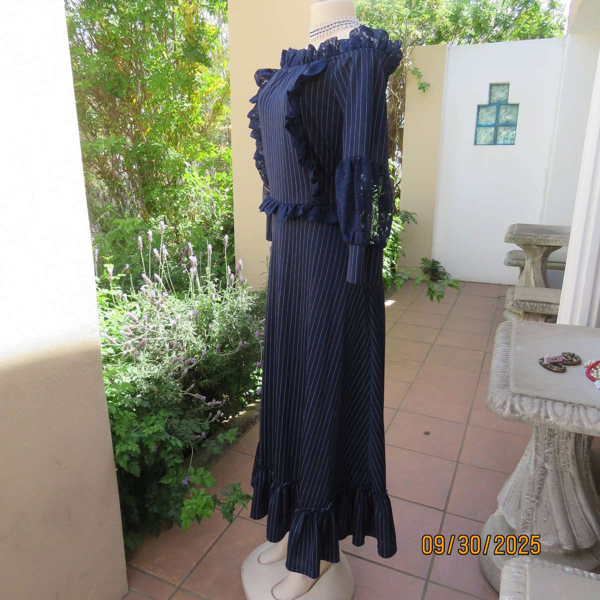 SHERELLE navy stretch polyester maxi dress with thin white stripes. Size 36
