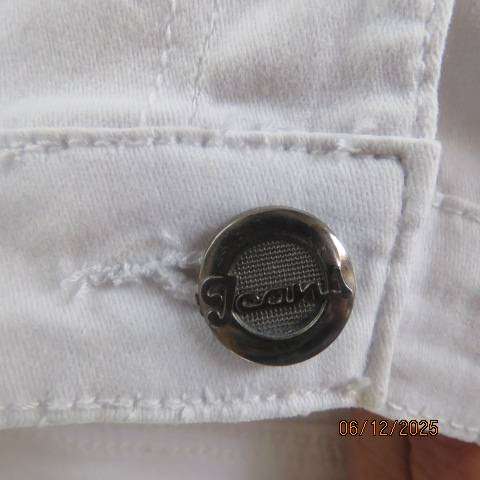 Men's white polycotton stretch skinny jeans in size 30.