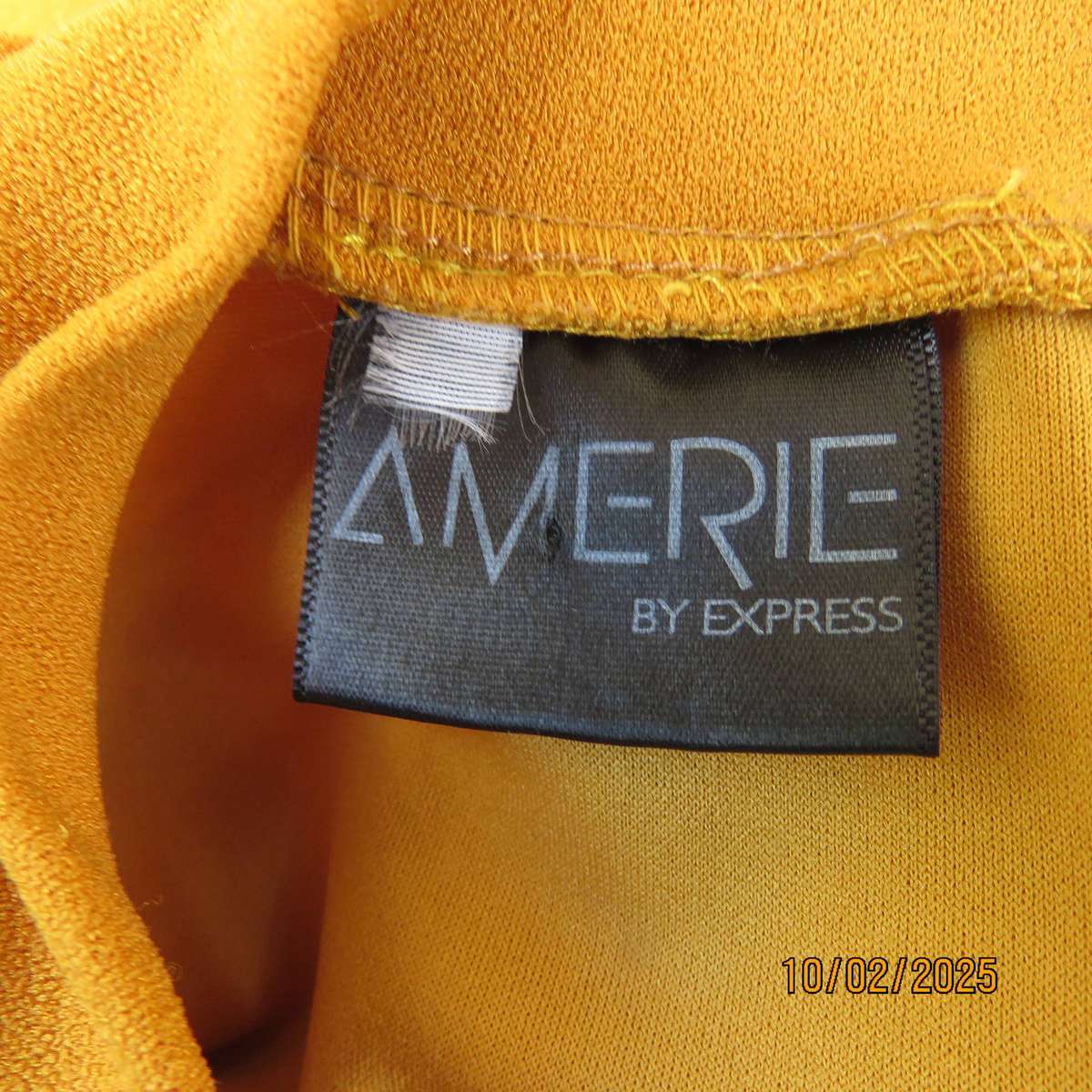 AMERIE mustard stretch textured polycotton dress size 38. Round collar.