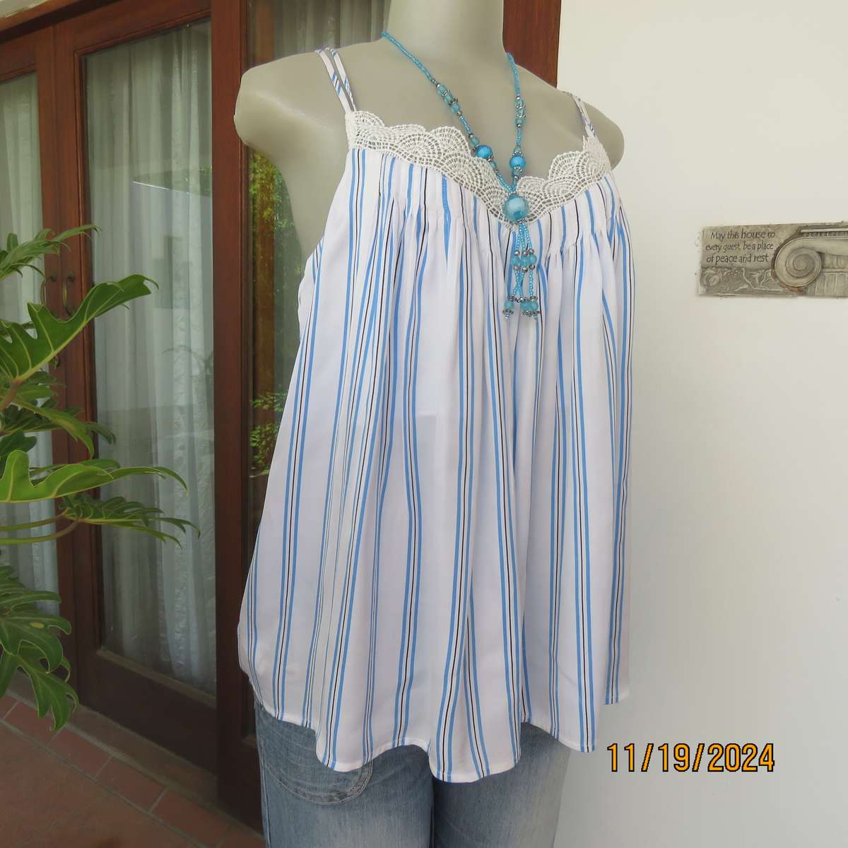 COUNTRY ROAD sexy strappy top in 100% silky viscose. Blue-black stripes. Size 38-40. As new cond.
