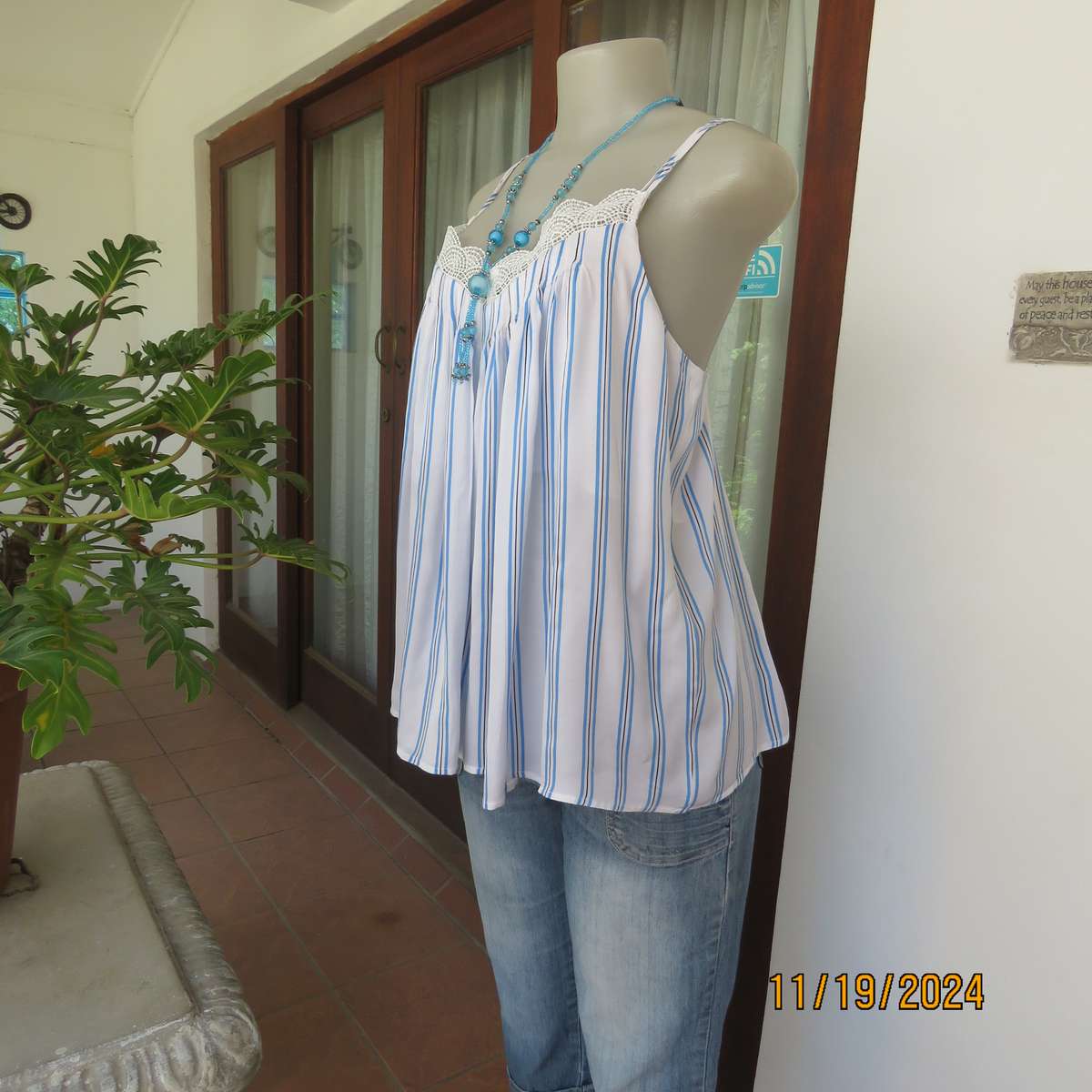 COUNTRY ROAD sexy strappy top in 100% silky viscose. Blue-black stripes. Size 38-40. As new cond.