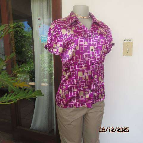 JJ silky polyester button down tailored top in violet with cream squares. Size 34