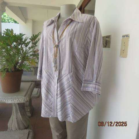 DONNA CLAIRE striped button down top in pale grey-white-brown and lilac. Size 44