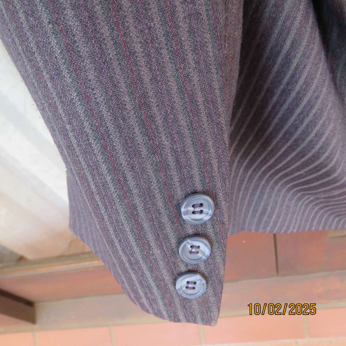 DE HAVILLAND smart dark grey striped double breast dress jacket size 34