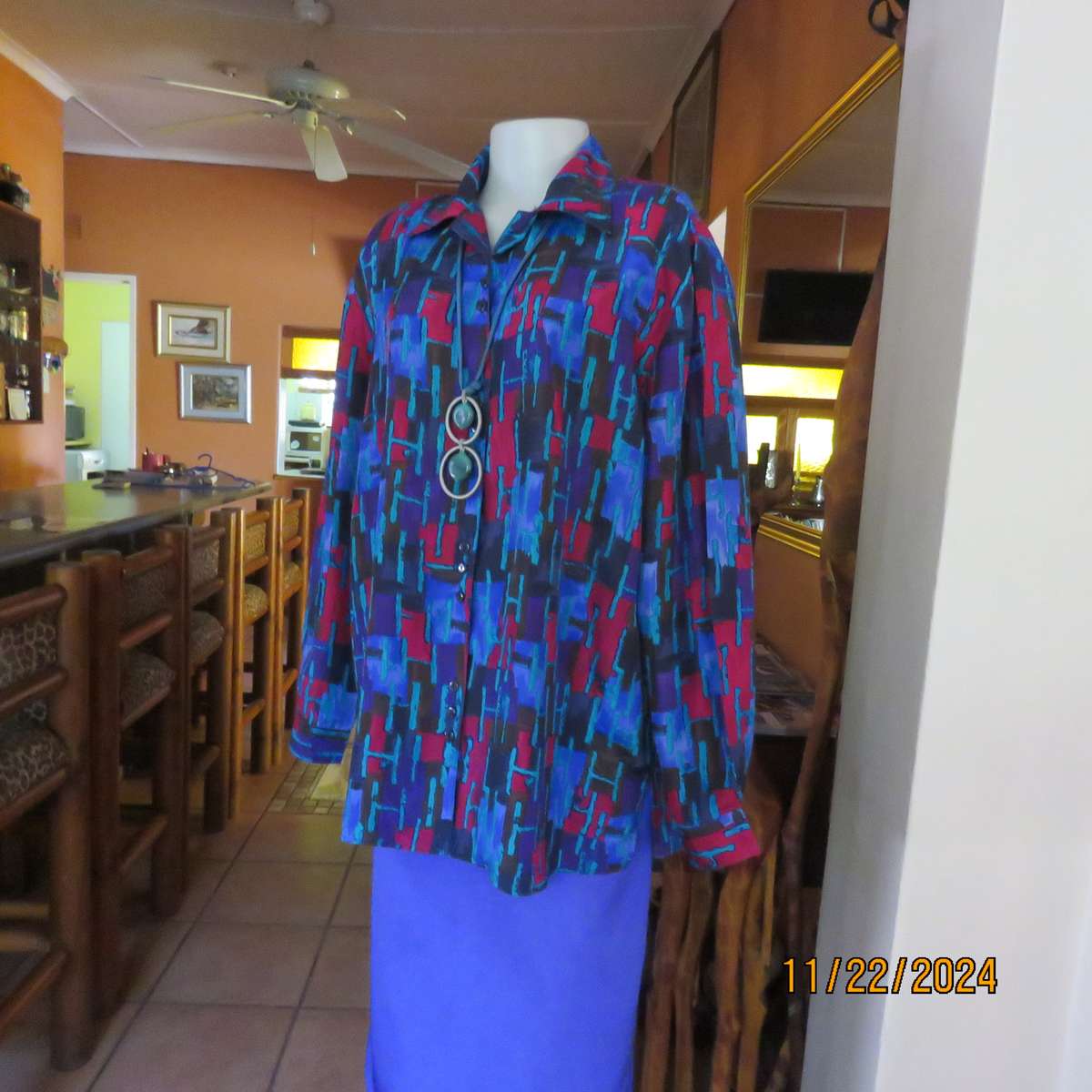 SAINT LORI  100% silk long cuffed sleeve button down geometric patterned jewel colour top.Size 42.
