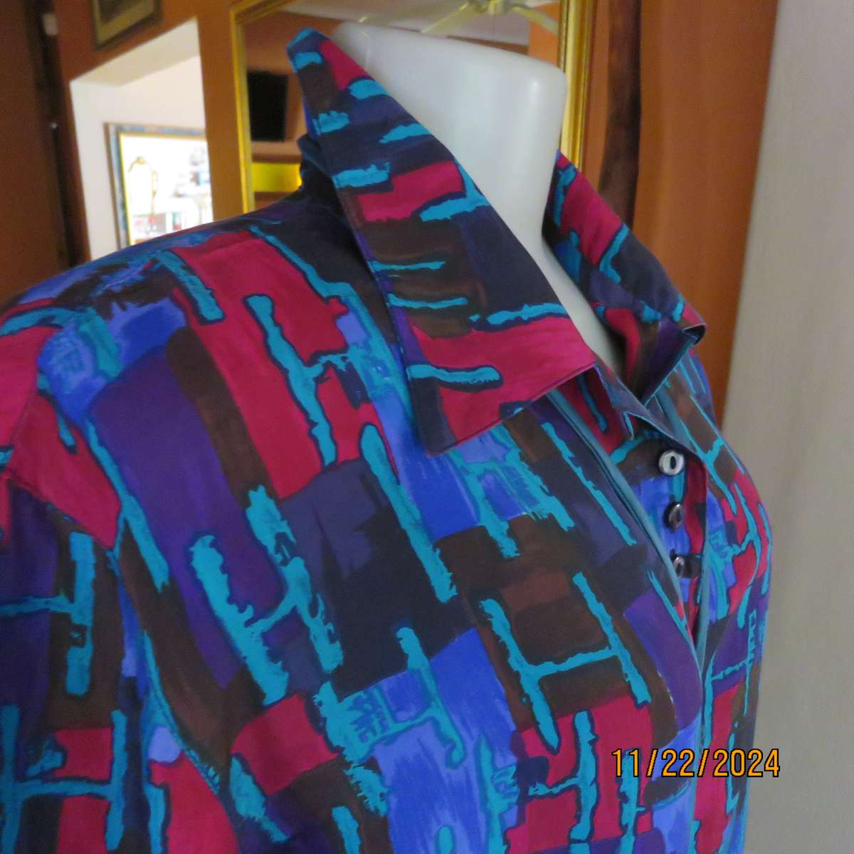 SAINT LORI  100% silk long cuffed sleeve button down geometric patterned jewel colour top.Size 42.