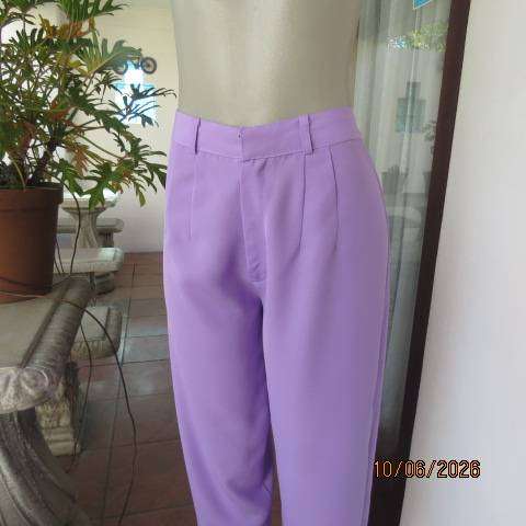 HELENA Paris lilac 3-piece formal outfit with pants, cami & embellished coat size 38