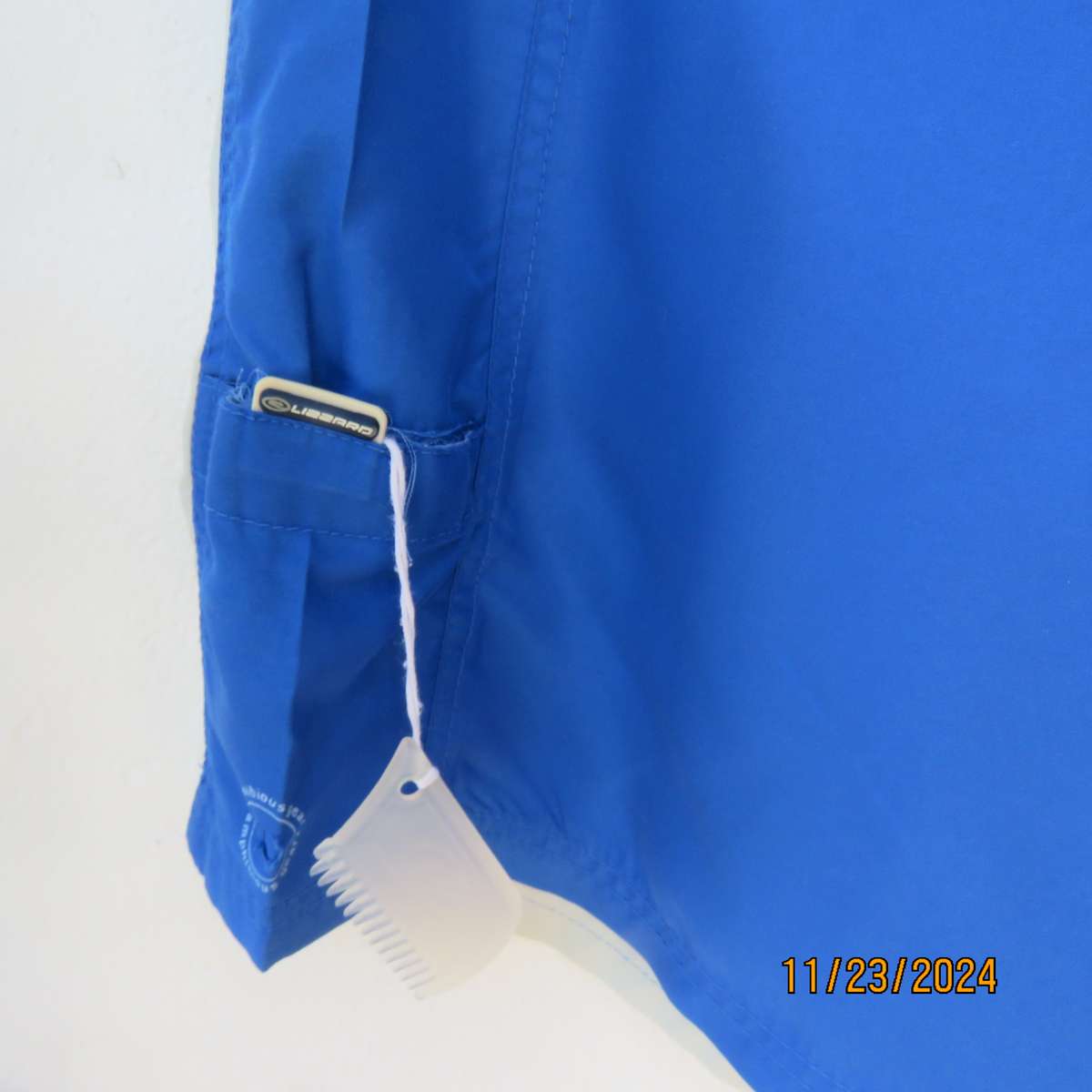 LIZZARD best quality blue and grey 100% nylon boardshorts. Size pocket.Plastic badge. Size 34.