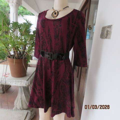 MILADYS maroon polyester stretch dress with black baroque print, size 36