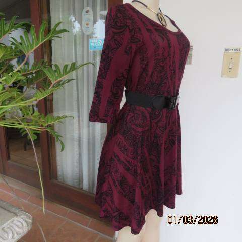 MILADYS maroon polyester stretch dress with black baroque print, size 36