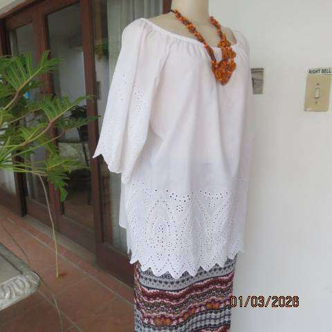 EXACT white 100% cotton slip-over top with wide elasticated neckline size 42-44