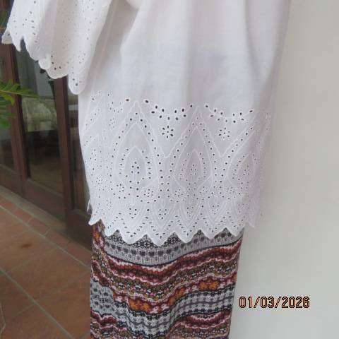 EXACT white 100% cotton slip-over top with wide elasticated neckline size 42-44