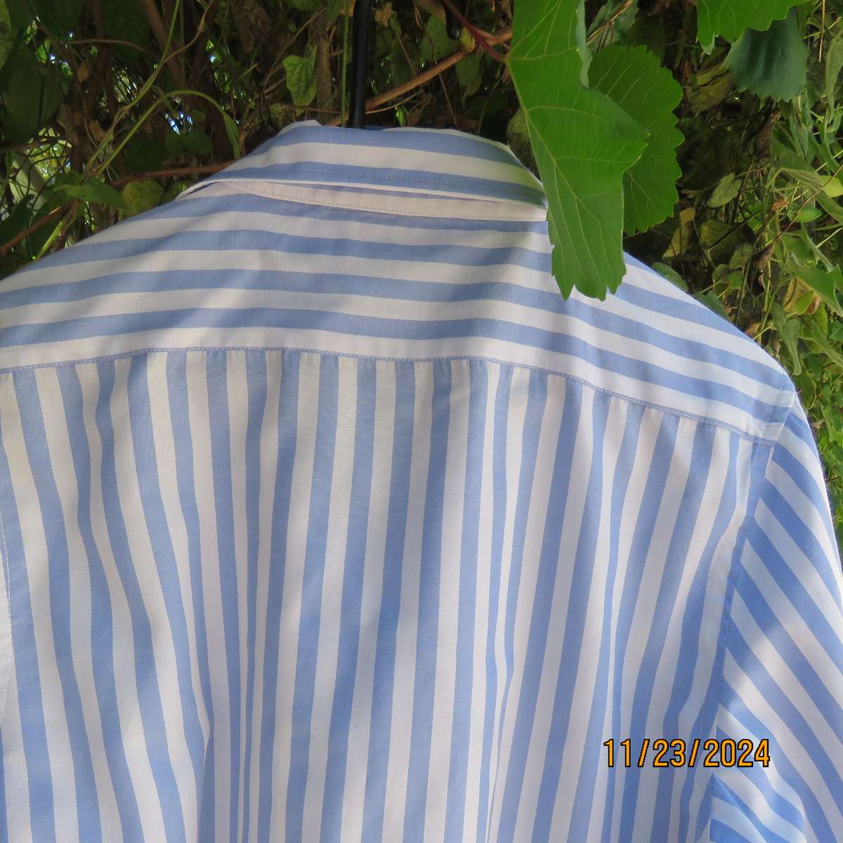 Stunning BRENTONI blue-white vertical striped long sleeve men's shirt size S - 96cm chest.As new con