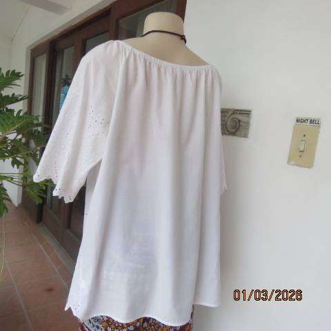 EXACT white 100% cotton slip-over top with wide elasticated neckline size 42-44