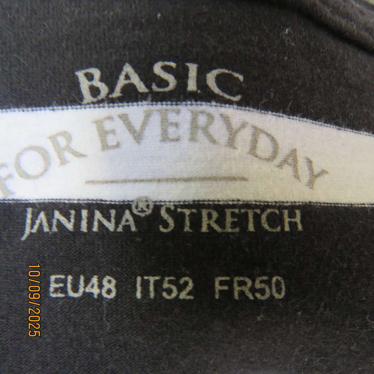 JANINA stretch cotton black-white horizontal striped slip over top size 42 -44.