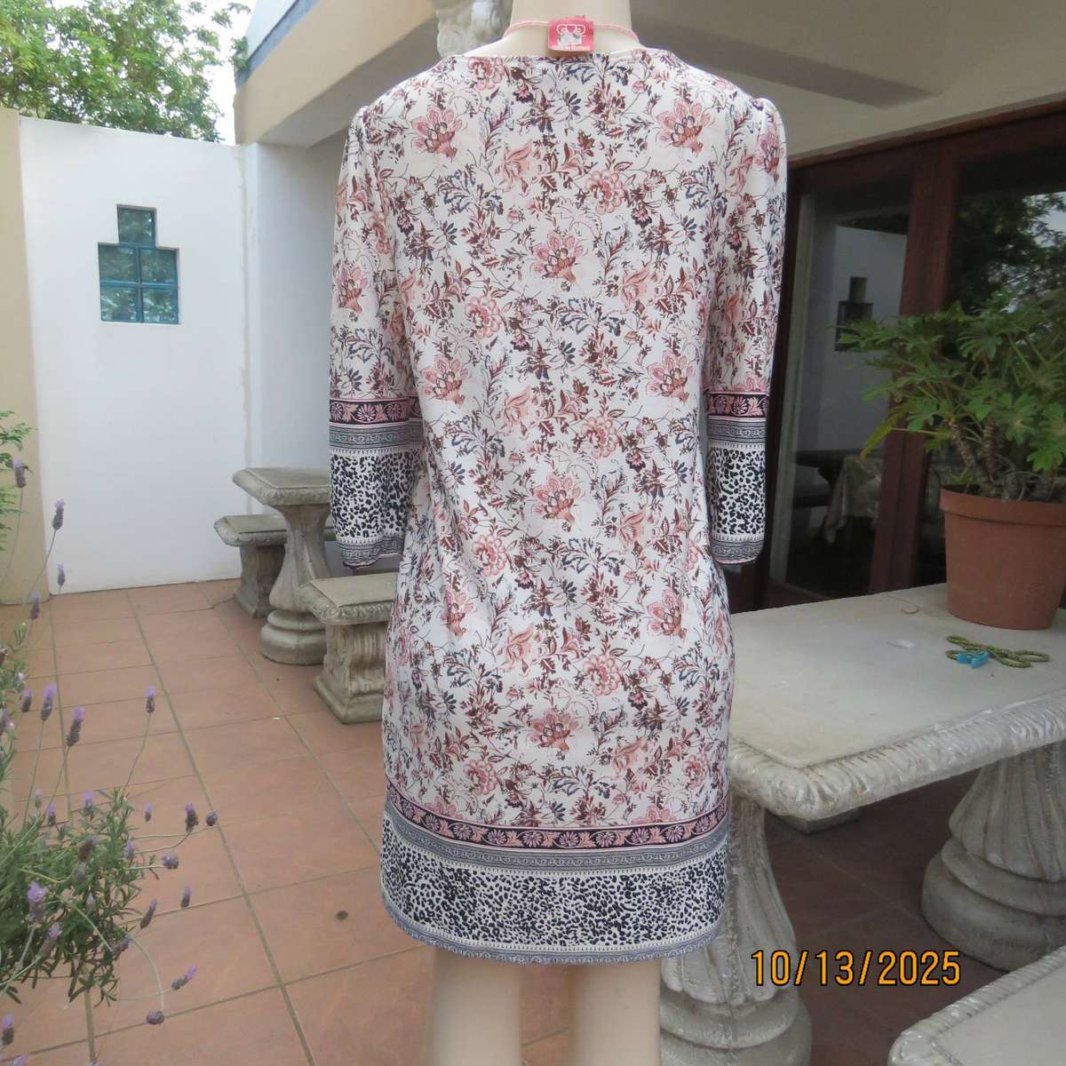 REAL Basics polyester stretch cream with crimson-brown floral print dress size 34