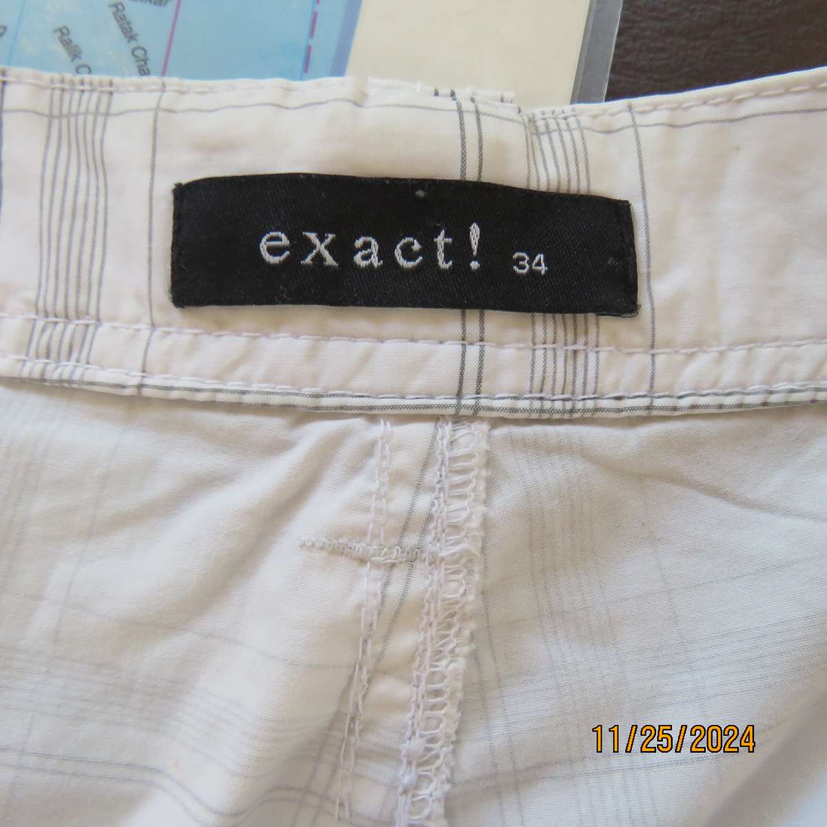 Men's grey-white large check 100% cotton cropped pants. Pockets galore. By EXACT. Size 34.As new