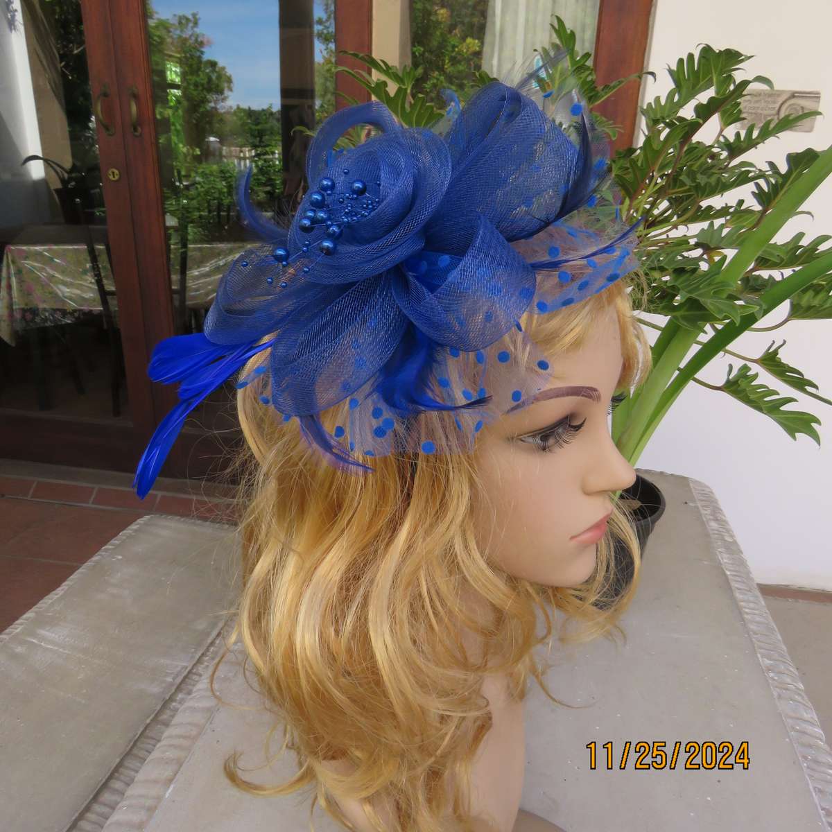 Stunning royal blue mesh flower-feather-beads fascinator with hairclip and satin alice band. New .