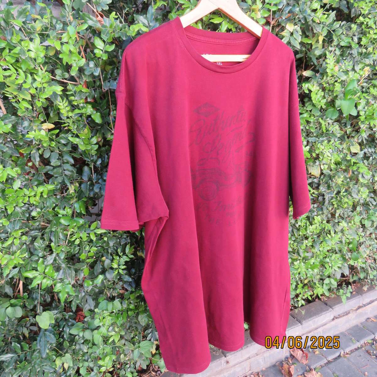 JEEP SPIRIT maroon short sleeve T shirt size 3XL in 100% cotton. As new.