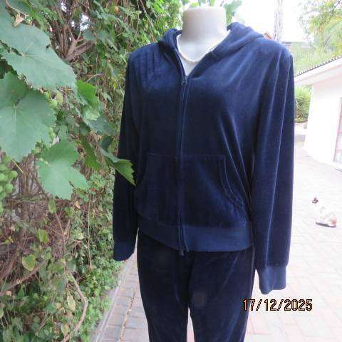Navy velvet stretch 2 pc pants and hooded zip-up jacket in size 36.