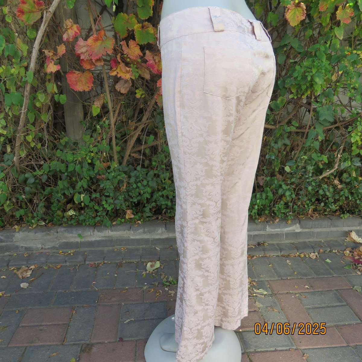 ANCIENT SPIRIT embossed wheat colour stretch polycotton bootcut pants. Size 36
